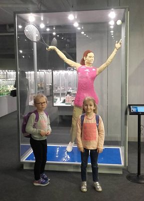 Grafika #4: Wycieczka na wystawę budowli z klocków LEGO