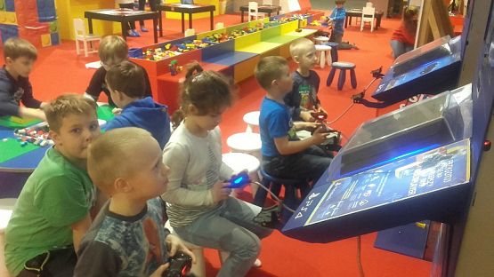 Grafika #39: Wycieczka na wystawę budowli z klocków LEGO