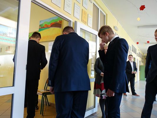  Grafika #9: Egzamin gimnazjalny