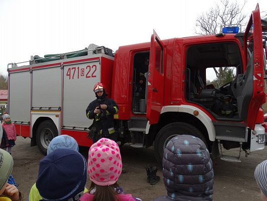 Grafika #32: Wizyta strażaków Państwowej Strazy Pożarnej z Lęborka