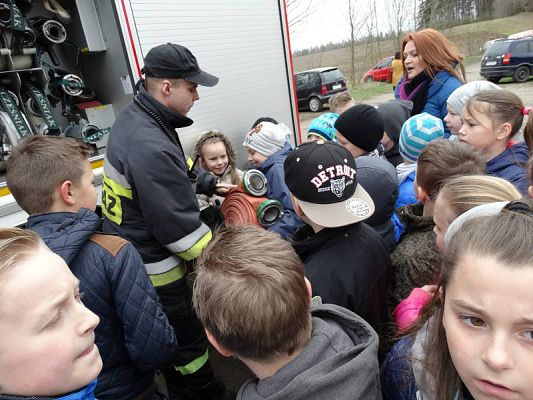 Grafika #43: Wizyta strażaków Państwowej Strazy Pożarnej z Lęborka