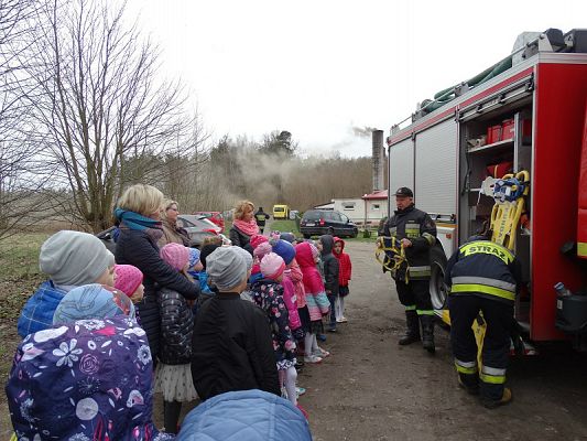 Grafika #47: Wizyta strażaków Państwowej Strazy Pożarnej z Lęborka