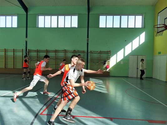  Grafika #27: I Dzień Wiosny