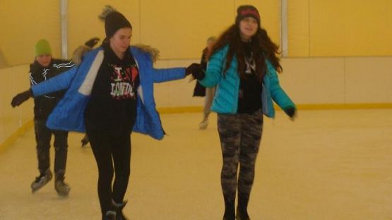 Grafika #15: Wyjazd klasy VI na lodowisko