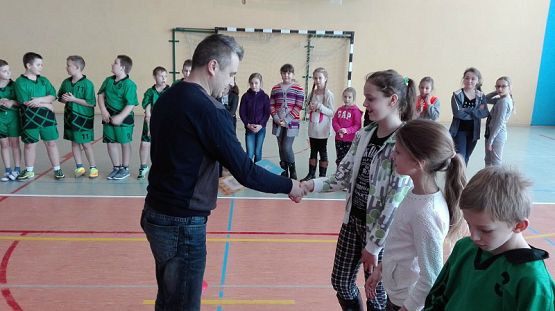 Grafika #2: Zawody w dwa ognie