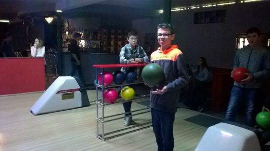  Grafika #2: Wyjazd na kręgle