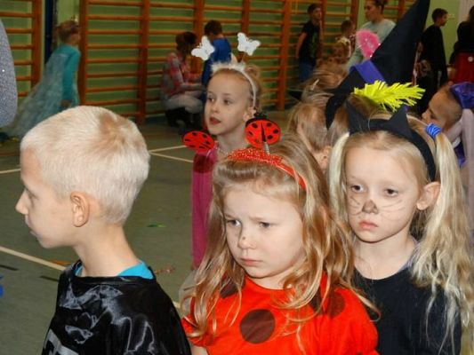 Grafika #3: Bal Karnawałowy oddziałów przedszkolnych i klas I -III SP