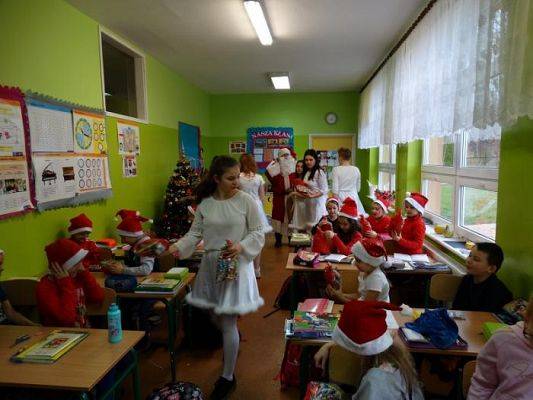  Grafika #11: Być jak święty Mikołaj - MIKOŁAJKI 2016