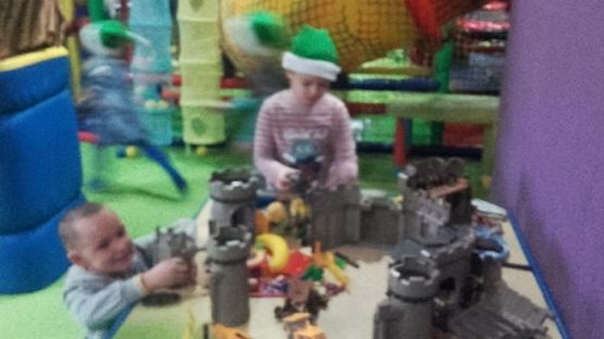  Grafika #16: Mikołajkowy wyjazd do Centrum rozrywki dla dzieci - Madagaskar