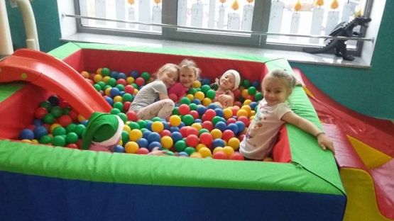  Grafika #17: Mikołajkowy wyjazd do Centrum rozrywki dla dzieci - Madagaskar