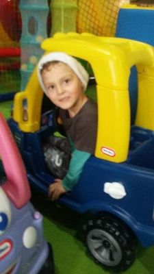  Grafika #28: Mikołajkowy wyjazd do Centrum rozrywki dla dzieci - Madagaskar