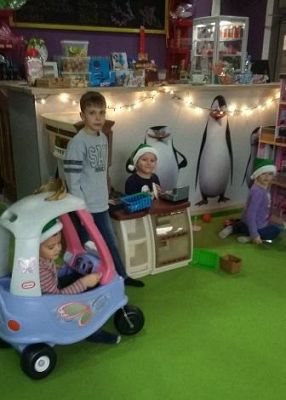  Grafika #29: Mikołajkowy wyjazd do Centrum rozrywki dla dzieci - Madagaskar