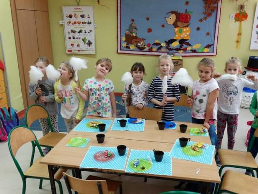 Grafika #51: Andrzejkowe wróżby