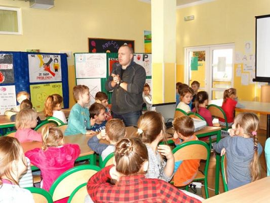  Grafika #5: Prelekcja na temat agresji