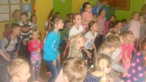  Grafika #16: Andrzejkowe pląsy