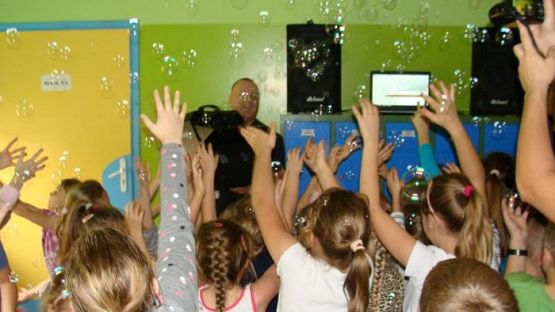  Grafika #23: Andrzejkowe pląsy