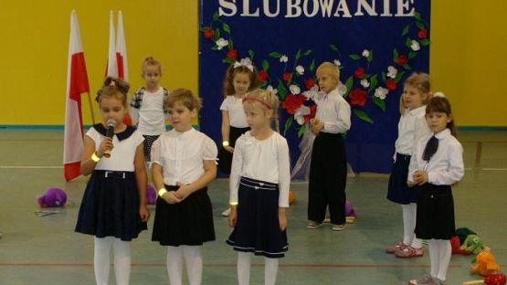 Grafika #11: Pasowanie na ucznia klasy I SP