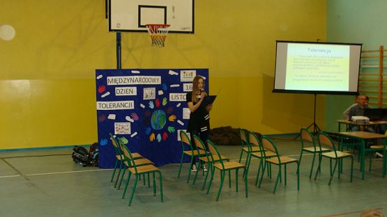  Grafika #6: Światowy Dzień TOLERANCJI