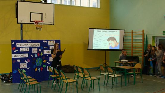  Grafika #7: Światowy Dzień TOLERANCJI