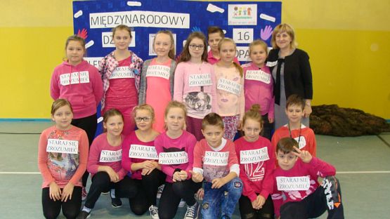  Grafika #50: Światowy Dzień TOLERANCJI