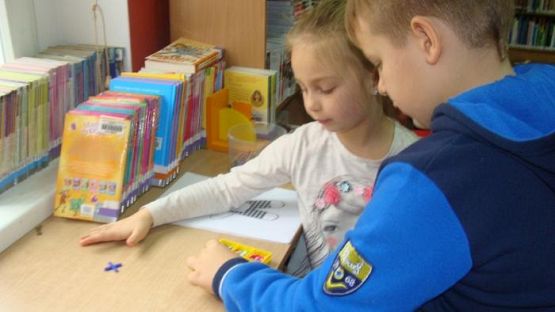 Grafika #12: Wycieczka do Miejskiej Biblioteki Publicznej w Lęborku