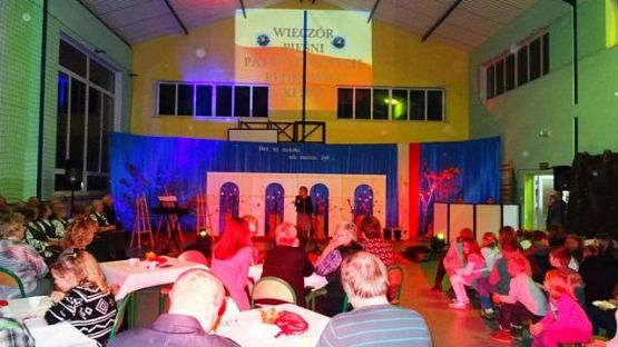 Grafika #2: WIECZORNICA PATRIOTYCZNA 09.11.16r.