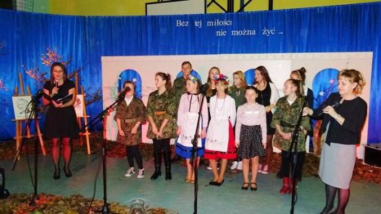 Grafika #19: WIECZORNICA PATRIOTYCZNA 09.11.16r.