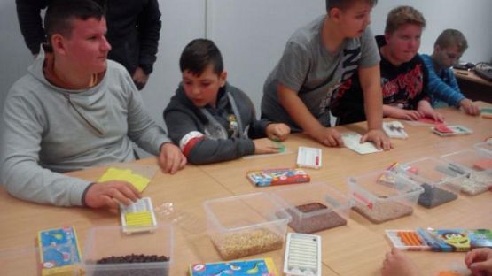  Grafika #4: Wycieczka do Muzeum Przyrodniczego w Rąbce k. Łeby