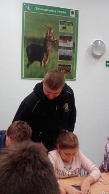  Grafika #11: Wycieczka do Muzeum Przyrodniczego w Rąbce k. Łeby