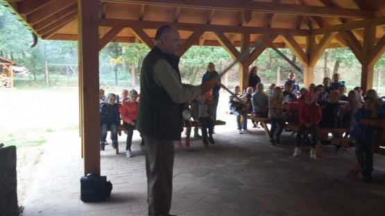 Grafika #0: Spotkanie z leśniczym