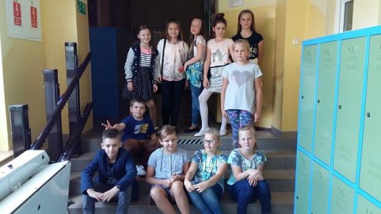  Grafika #3: Szkolna dyskoteka