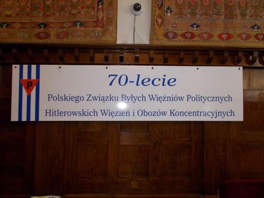 Grafika #0: 70- ta rocznica powstania Polskiego Związku Byłych Więźniów Politycznych Hitlerowskich Więzień i Obozów Koncentracyjnych.