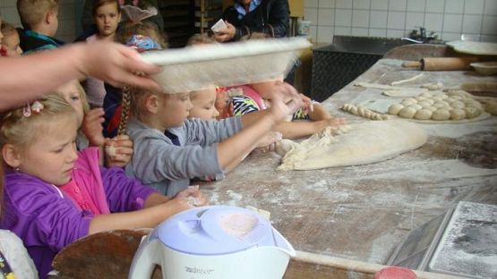 Grafika #5: Wycieczka do piekarni