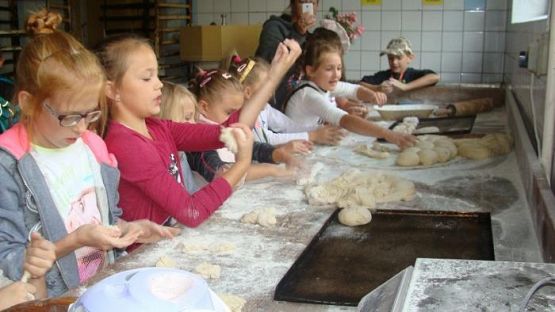 Grafika #13: Wycieczka do piekarni