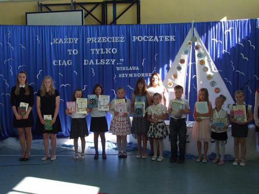 Grafika #19: Zakończenie roku szkolnego 2015/2016