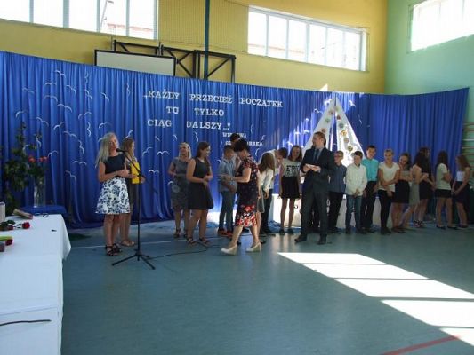 Grafika #26: Zakończenie roku szkolnego 2015/2016