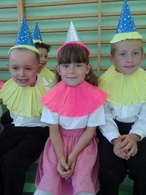 Grafika #1: Uroczyste zakończenie roku szkolnego w oddziale przedszkolnym