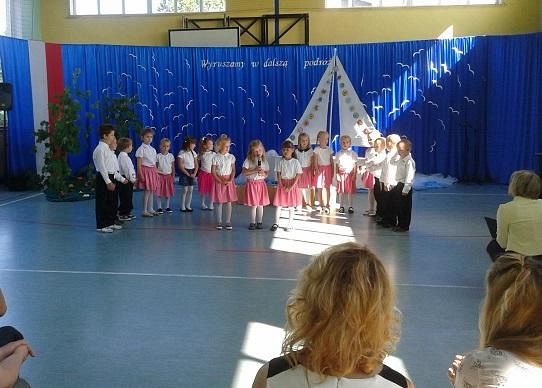 Grafika #13: Uroczyste zakończenie roku szkolnego w oddziale przedszkolnym