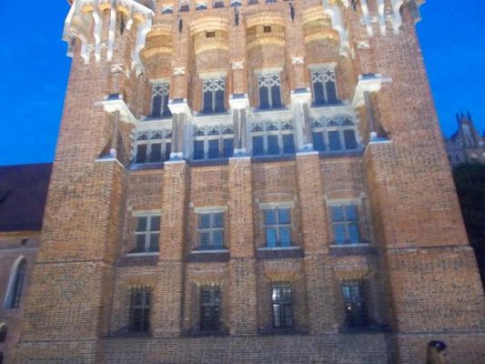  Grafika #1: Uczniowie klasy IV i V w Malborku