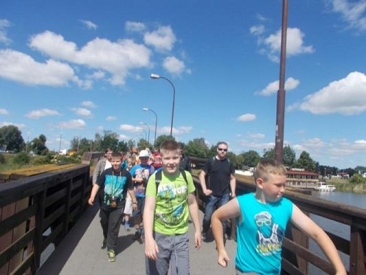  Grafika #3: Uczniowie klasy IV i V w Malborku