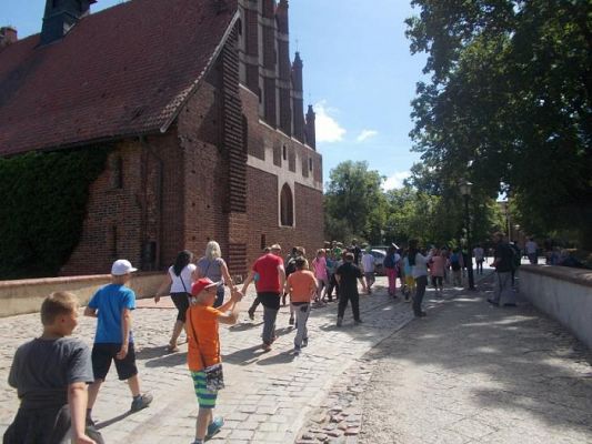  Grafika #6: Uczniowie klasy IV i V w Malborku