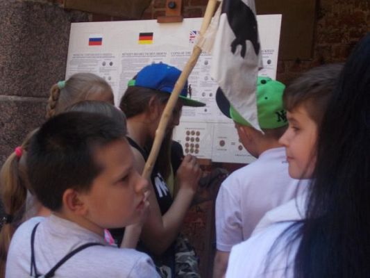  Grafika #47: Uczniowie klasy IV i V w Malborku