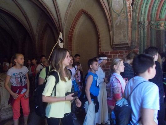  Grafika #50: Uczniowie klasy IV i V w Malborku