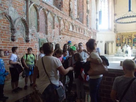  Grafika #51: Uczniowie klasy IV i V w Malborku