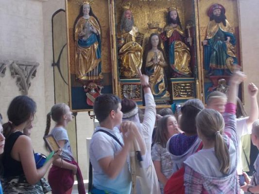  Grafika #56: Uczniowie klasy IV i V w Malborku