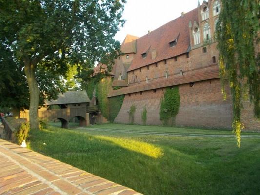 Grafika #16: Wycieczka do Malborka