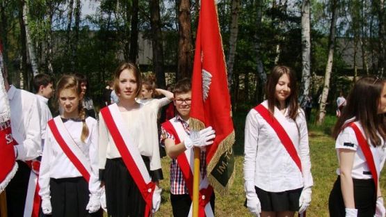  Grafika #18: Uroczystości w Sztutowie