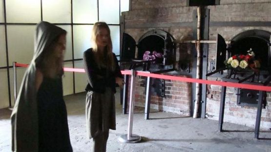  Grafika #26: Uroczystości w Sztutowie