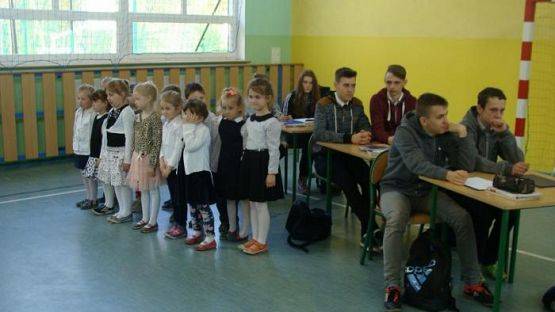  Grafika #7: Apel z okazji uchwalenia Konstytucji 3 Maja