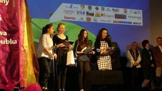  Grafika #13: Powiatowy Konkurs Recytatorski - Wiosenny powiew poezji